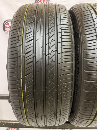 Opera Gold  R18 225/45