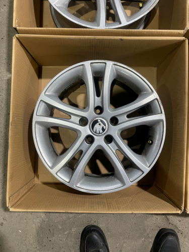 Литые диски R16 5x112 ET33 DIA57.1