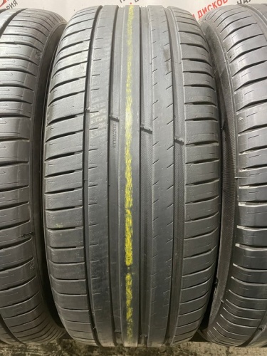 Michelin Pilot Sport 4 SUV R20 255/55