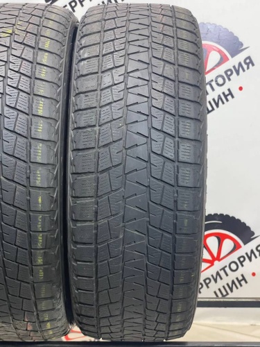 Bridgestone Blizzak DM-V1 R17	225/60