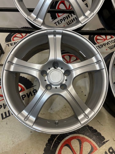 Литье R17 5*112 ET38 ЦО 71 7J