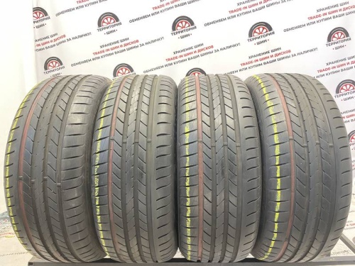 Goodyear EfficientGrip RFT  R19 235/45