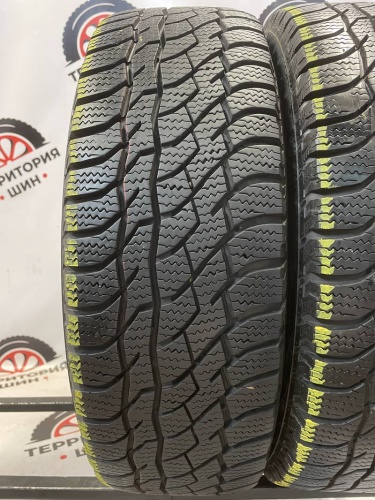 Viatti Bosco S/T V-526 R17 215/60