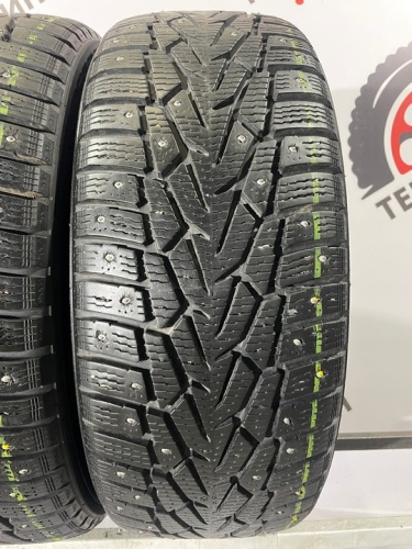 Nokian Tyres Hakkapeliitta 7 R16 225/60