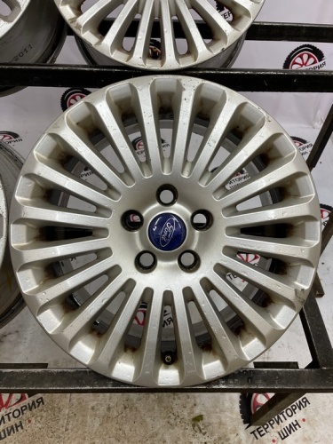 Литьё форд оригинал R16 5*108 Цо 63,4 Ет 50 7J