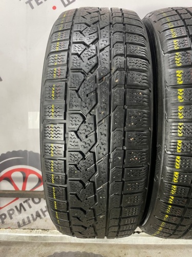 Kumho I'Zen RV Asymmetric R17 225/60