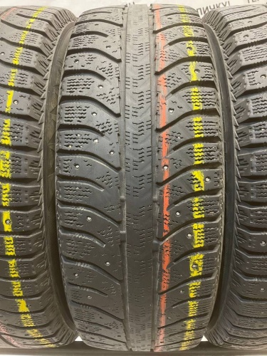 Bridgestone Ice Cruiser 7000 R17 215/60
