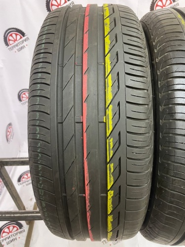 Bridgestone Turanza T001 R17 215/55 W94