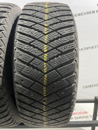 Goodyear Ultragrip Ice Arctic R17 225/60