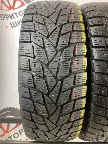 Dunlop Grandtrack Ice 02 R16 245/70