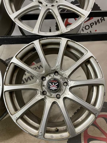 Литье BMW R17 5X120/72,6/7,5J/ET35