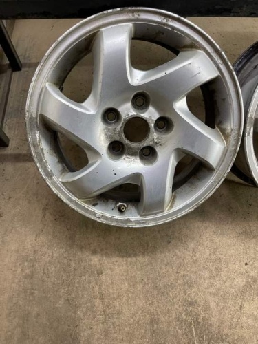 Литьё Nissa Terrano R16 5x114.3; СТ 66,1; ET 50; 6,5J