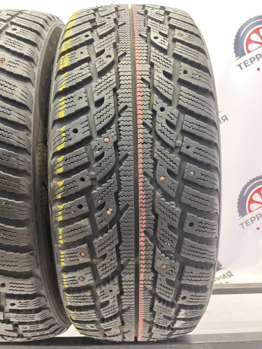 Kumho I'Zen RV Stud KC16  R17 225/60