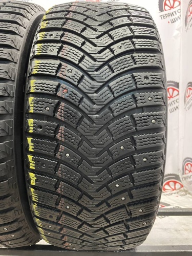 Michelin X-Ice North R18	235/50