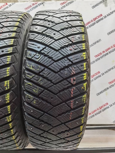 Goodyear UltraGrip IceArctic SUV 4x4 R17 225/65