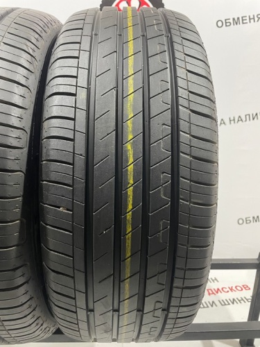 Goodyear EfficientGrip R17 215/55