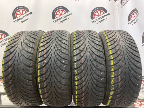 Goodyear UltraGrip Extreme R16	205/55