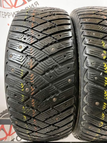 GoodYear UltraGrip  Ice Arctic R17 215/55