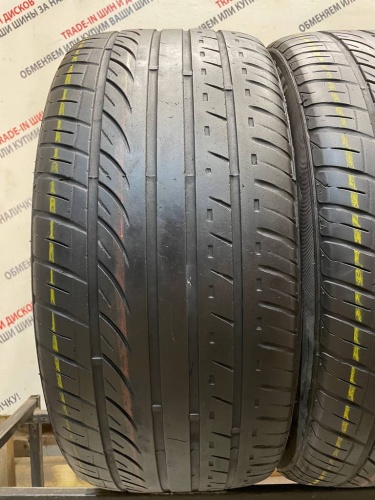 Aosen HU901 R18	235/45
