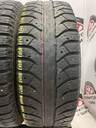 Bridgestone Ice Cruiser 7000s 195/60 R15