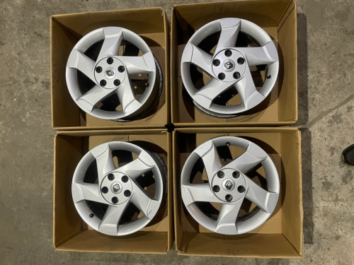 Литые диски Renault  R16 5х114.3 ET50 DIA66.1