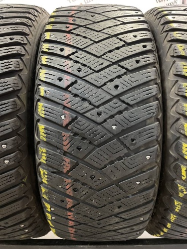 Goodyear Ultragrip Ice Arctic 205/55 94T R16