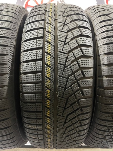 Sailun Ice Blazer Alpine Evo R17 265/65