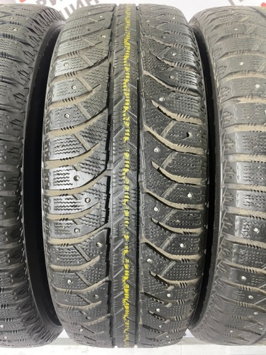 Bridgestone Ice Cruiser 7000 R17 225/65