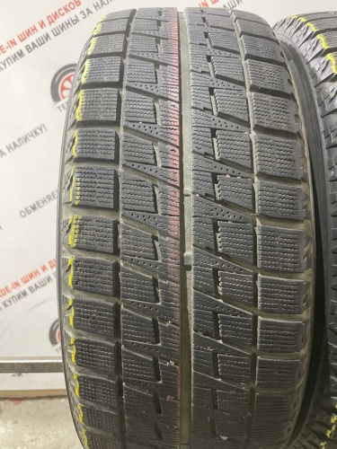 Bridgestone Blizzak Revo2 R16 215/60