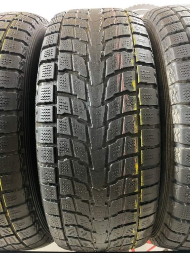 Dunlop GrandTrack SJ6 R16 245/70