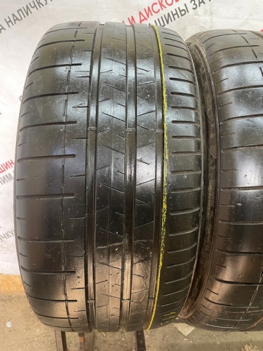 Pirelli P Zero Corsa 285/35  106Y R22