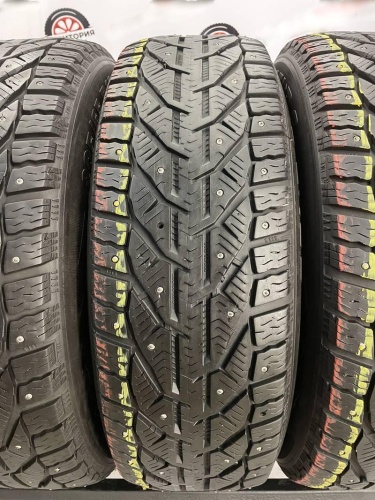 Kormoran Stud 2  R16 205/65
