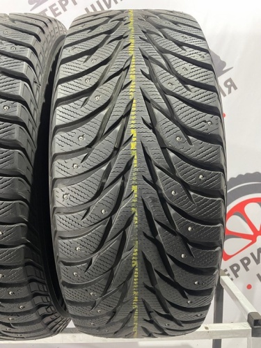 Yokohama Ice Guard Stud IG35 R18 285/60