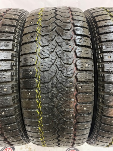 Yokohama IceGiard R15 215/65 96Q