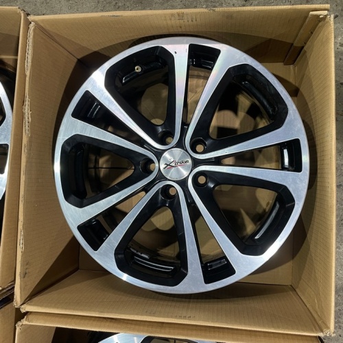 Литые диски  R17 5x108 et33 DIA60.1 7j