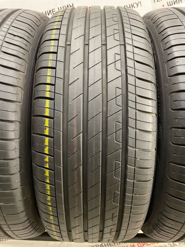 Goodyear EfficientGrip Performance R17 215/55 94V