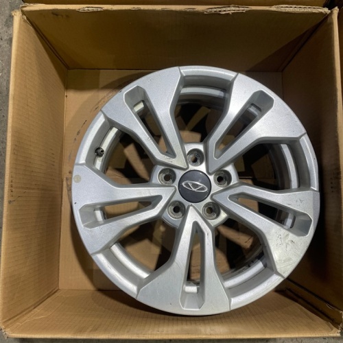 Диски Литые Cherry R16 5x108 60.1 et33 6.5j
