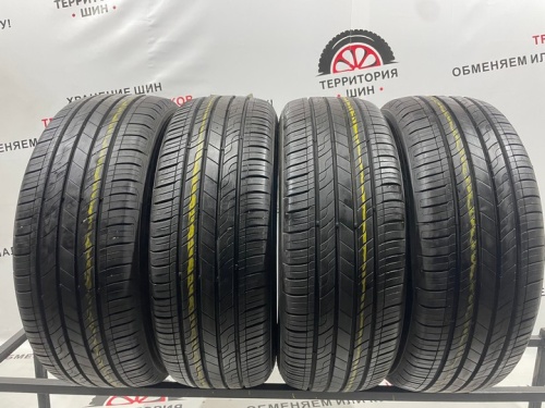 Goodyear EfficientGrip R17 215/55