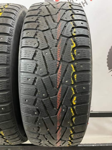 Pirelli Ice Zero R16 215/65