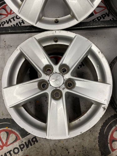 Митсубиси R16 5*114,3 ЦО 67,1 ЕТ 46 6J