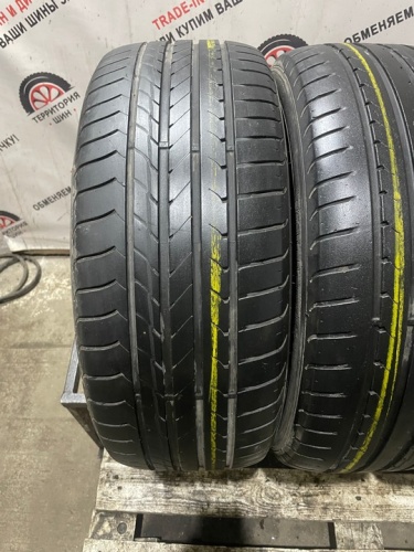 Goodyear EfficientGrip R17 215/50