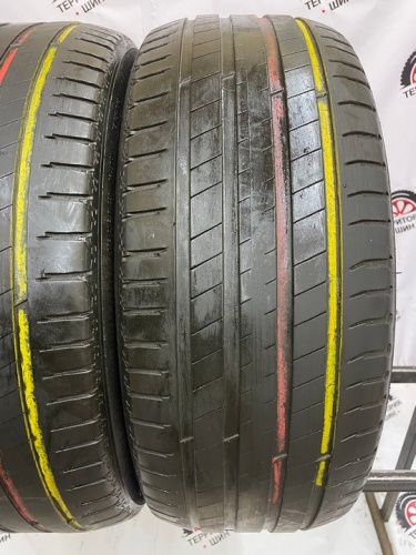 Michelin Latitude Sport 3 R19 235/55 V105