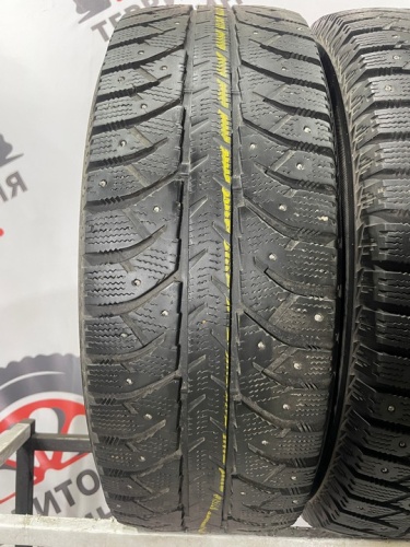 Bridgestone Ice Cruiser 7000 R16 215/65