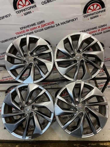 Диски литые Nissan R18	5*114,3	7J ET45 ЦО 66,1