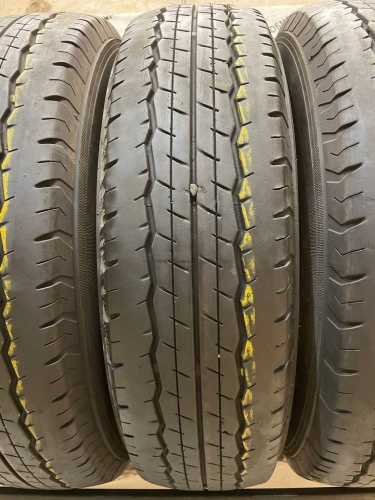 Dunlop SP 175 R15 195/80
