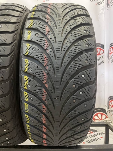 Sava Eskimo Stud R16 205/55