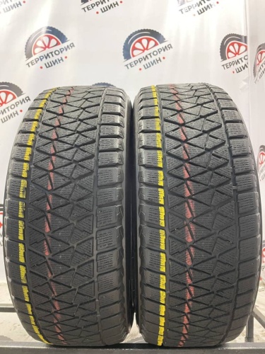Bridgestone Blizzak DM-V2 235/60 R17
