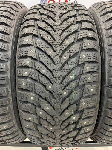 Nokian Tyres Hakkapelitta 9 R18 245/45