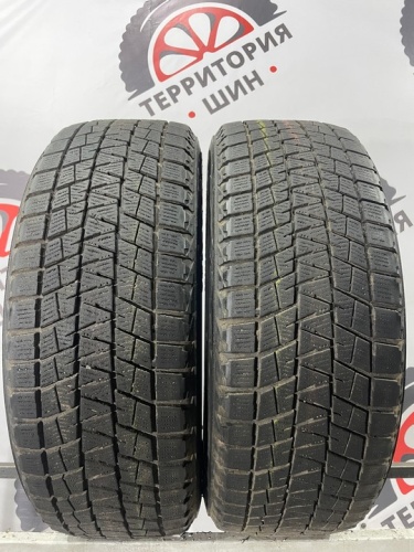 Bridgestone Blizzak DM-V1 R17 215/60