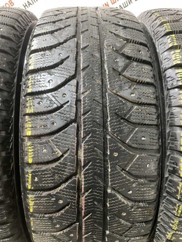 Bridgestone Ice Cruiser 7000 R16 205/60